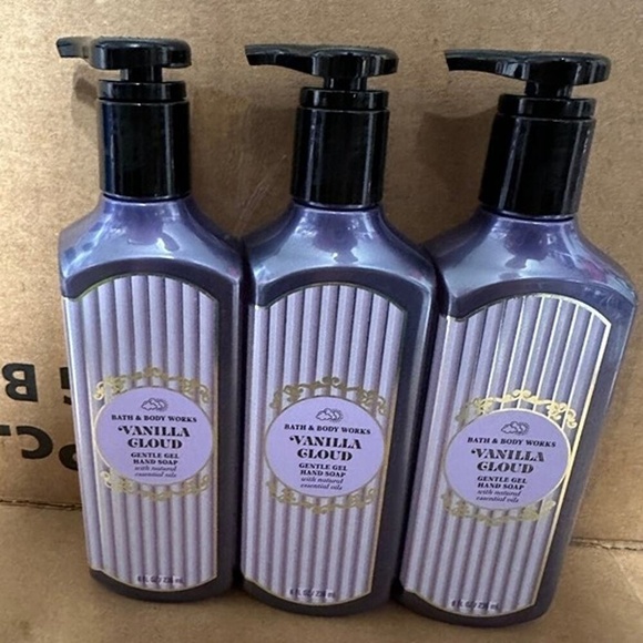 Bath & Body Works Other - Bath and Body Works Vanilla Cloud Gentle Gel Hand Soap‎ 8oz Set of 3